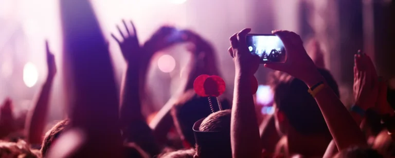 image event concert hands up
