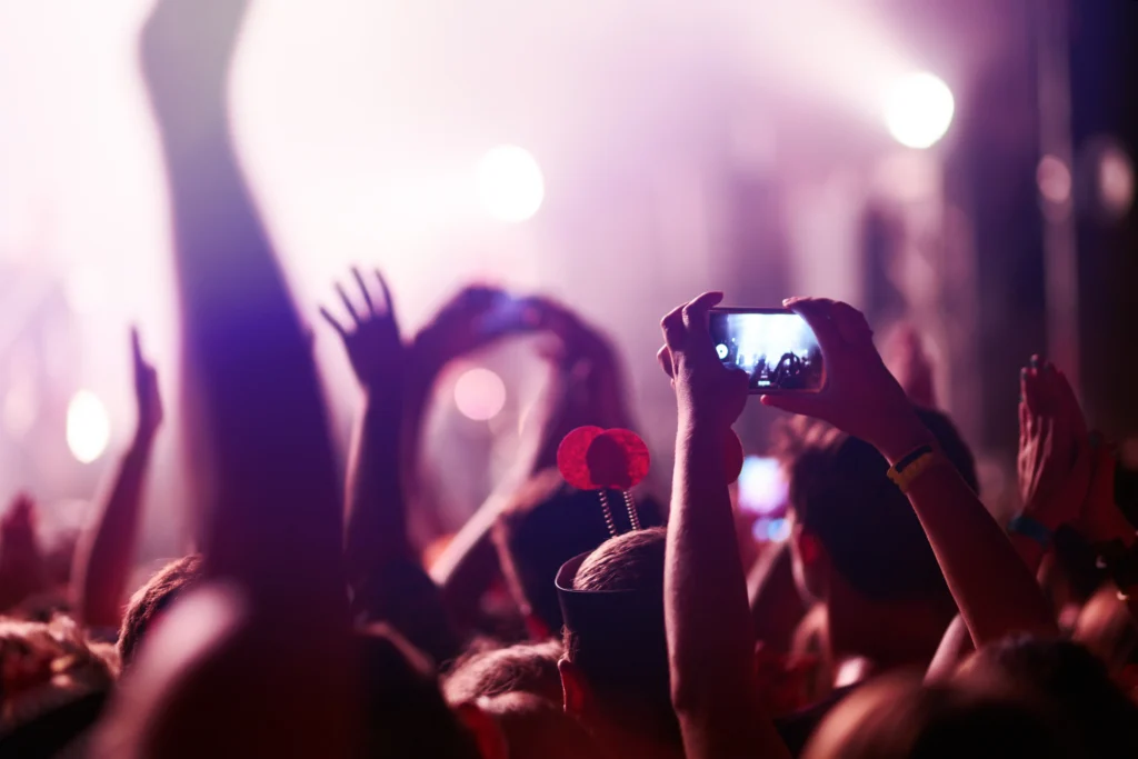 image event concert hands up