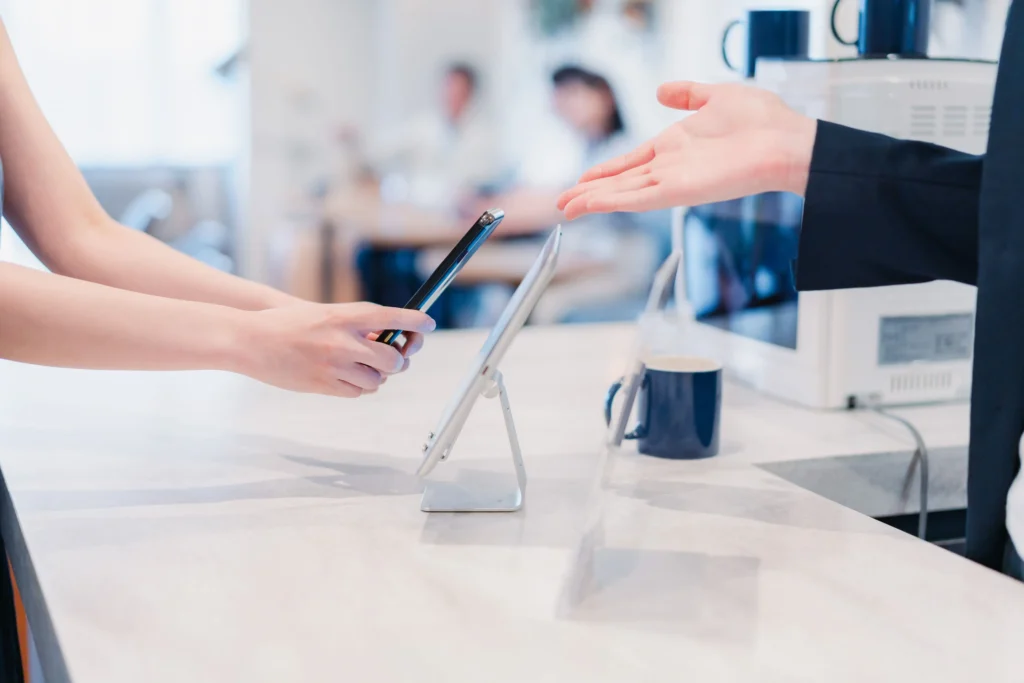 using phone on tablet POS to pay